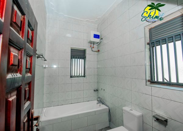 Standard Double Room - Image 4